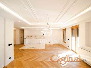 Prodajemo trosoban stan, 189m2, u samom srcu Vracara, sa dva garažna mesta